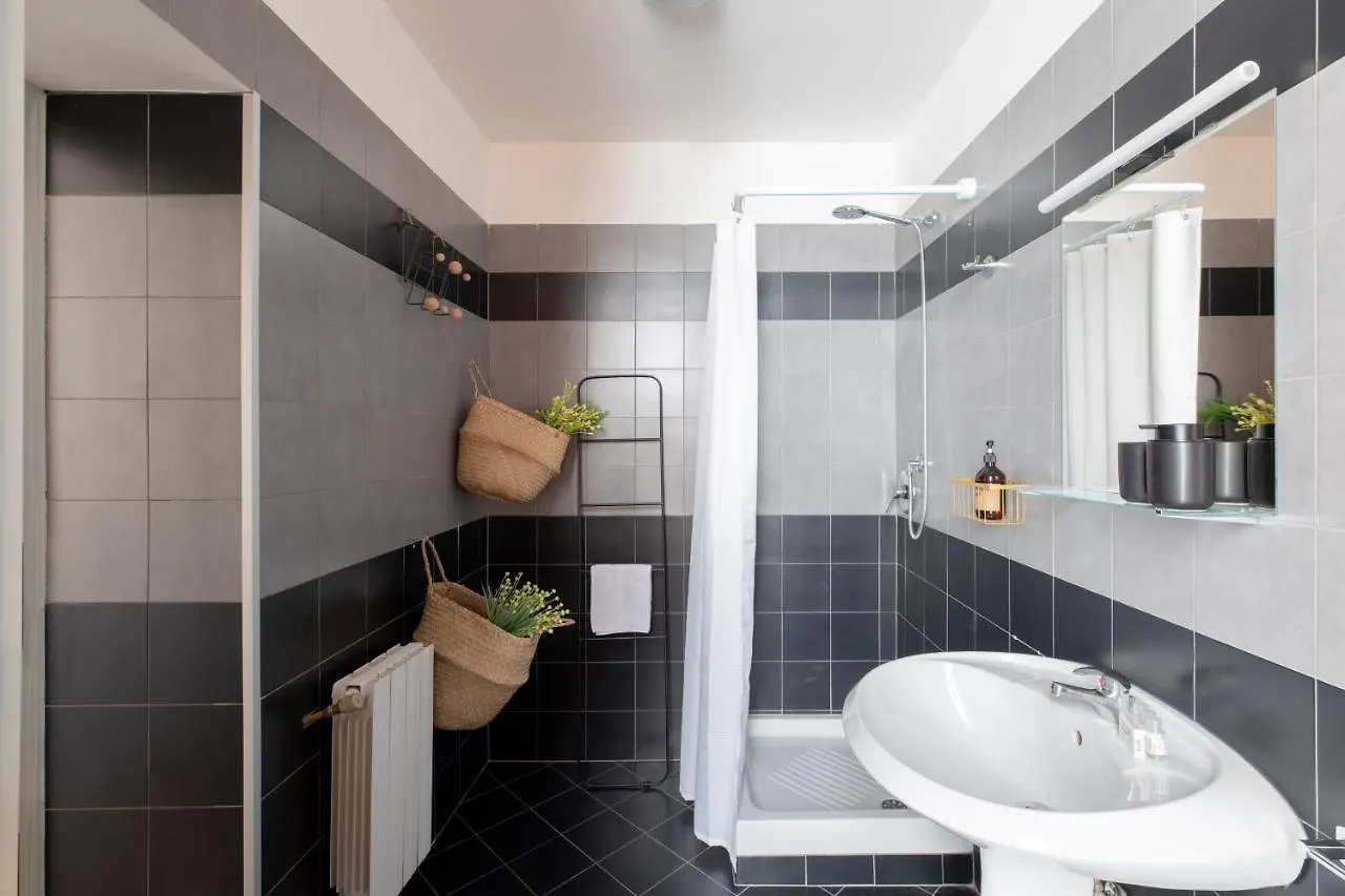 Iflat Colosseo Modern Apartment Rudiano